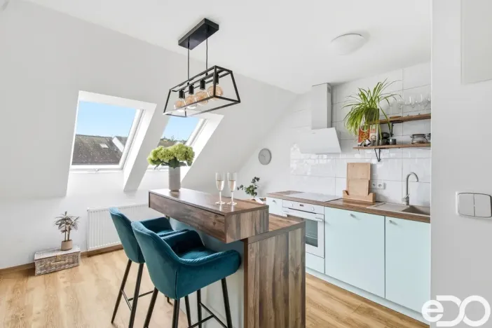 Prodej bytu 2+kk, Praha - Ďáblice, K náměstí, 72 m2