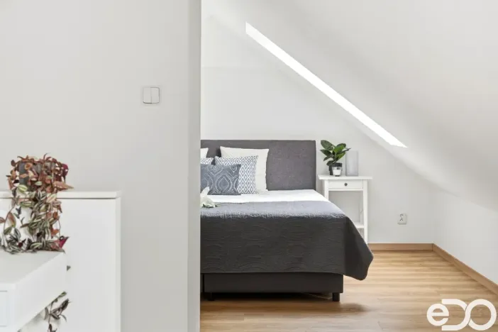 Prodej bytu 2+kk, Praha - Ďáblice, K náměstí, 72 m2
