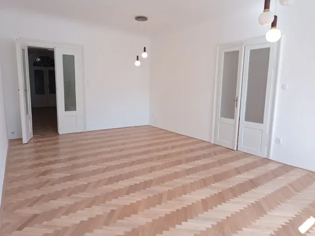 Pronájem bytu 4+kk, Mikulov, Brněnská, 150 m2