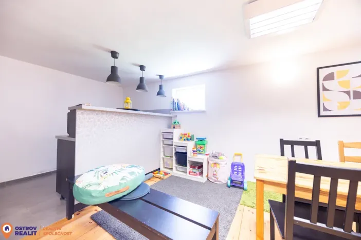 Prodej bytu 2+kk, Staré Město - Stříbrnice, 48 m2
