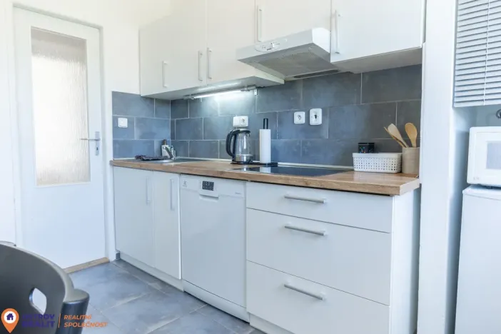 Prodej bytu 3+kk, Staré Město - Stříbrnice, 60 m2