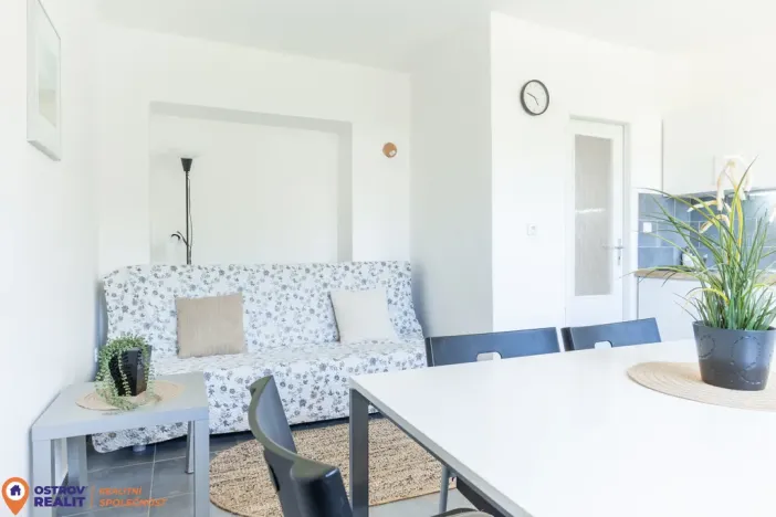 Prodej bytu 3+kk, Staré Město - Stříbrnice, 60 m2