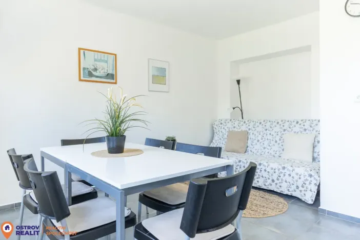 Prodej bytu 3+kk, Staré Město - Stříbrnice, 60 m2