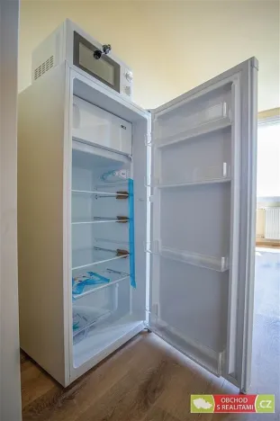 Pronájem bytu 1+kk, Praha, Jahodová, 25 m2