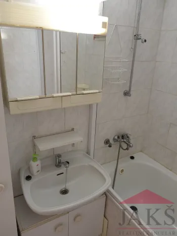 Pronájem bytu 3+1, Hrádek, 76 m2