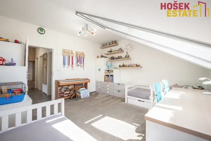 Prodej bytu 3+kk, Holubice, 67 m2