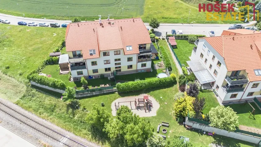 Prodej bytu 3+kk, Holubice, 67 m2