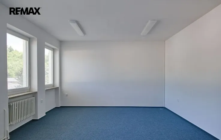 Pronájem kanceláře, Želechovice nad Dřevnicí, Paseky, 32 m2