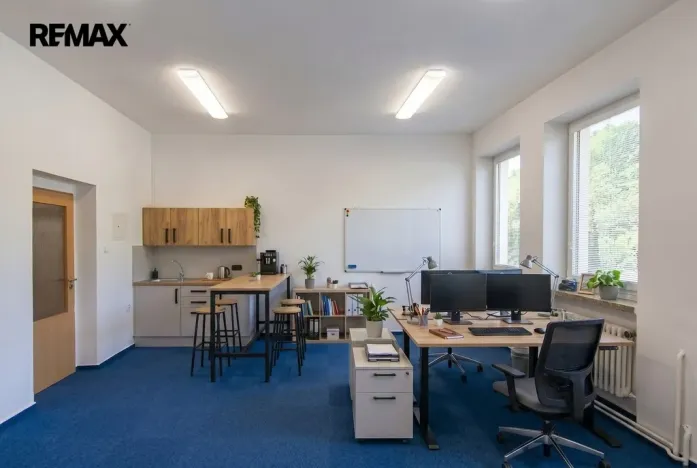 Pronájem kanceláře, Želechovice nad Dřevnicí, Paseky, 32 m2