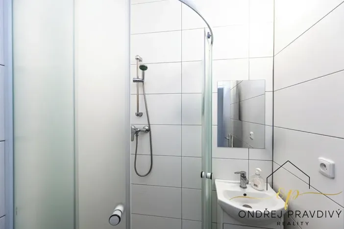 Prodej bytu 1+1, Beroun, Švermova, 34 m2