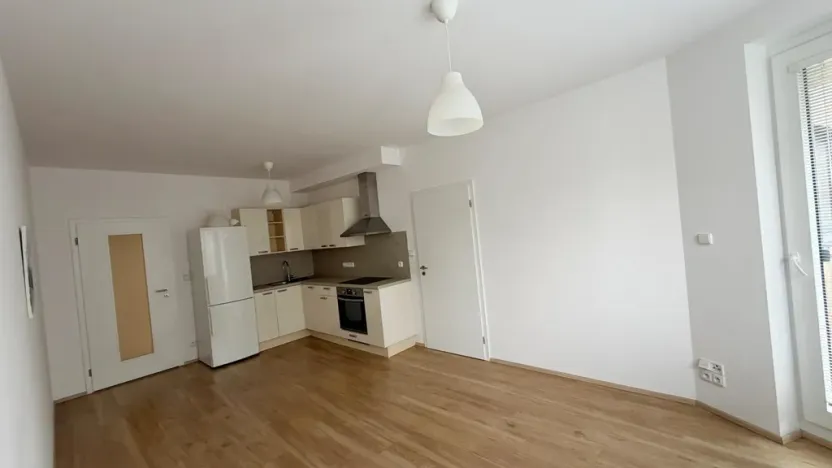 Pronájem bytu 2+kk, Praha - Střížkov, Makedonská, 48 m2