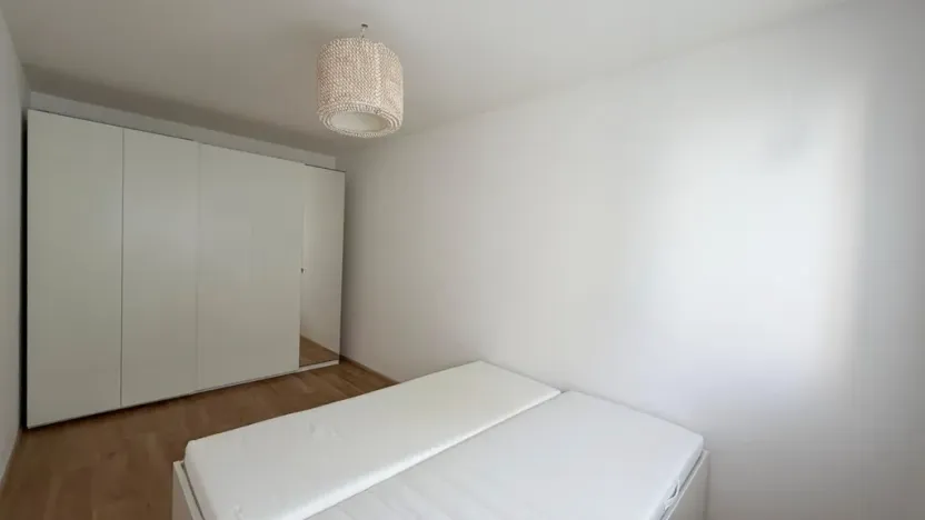 Pronájem bytu 2+kk, Praha - Střížkov, Makedonská, 48 m2