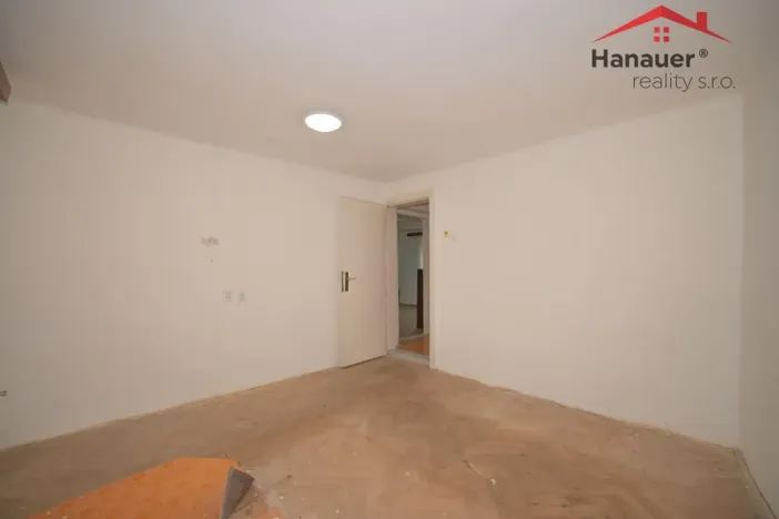 Prodej rodinného domu, Kroměříž - Těšnovice, 190 m2