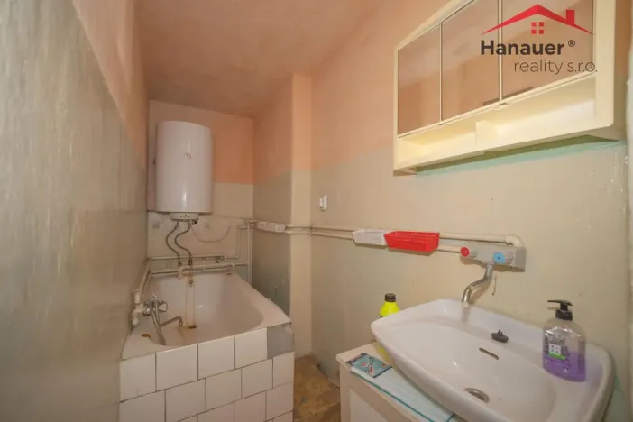 Prodej rodinného domu, Kroměříž - Těšnovice, 190 m2