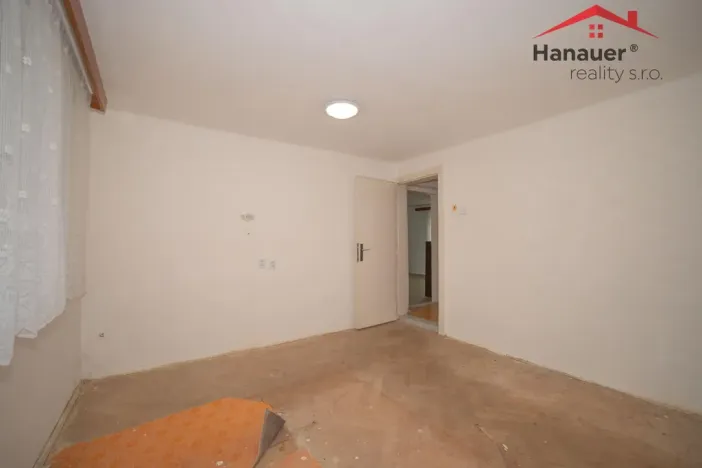 Prodej rodinného domu, Kroměříž - Těšnovice, 190 m2