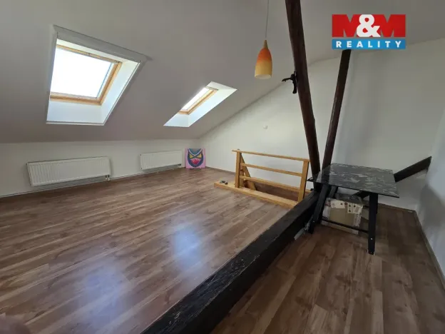 Pronájem bytu 4+kk, Brušperk, náměstí J. A. Komenského, 150 m2
