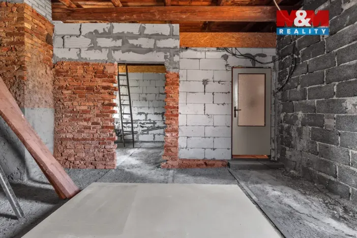 Prodej rodinného domu, Rovensko pod Troskami, Riegrova, 150 m2