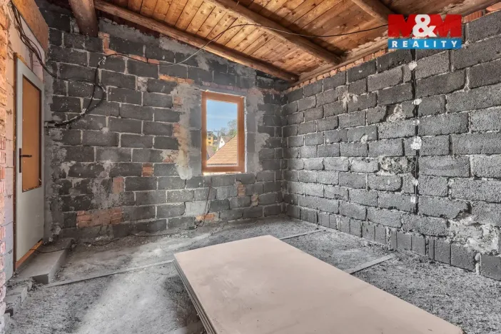 Prodej rodinného domu, Rovensko pod Troskami, Riegrova, 150 m2