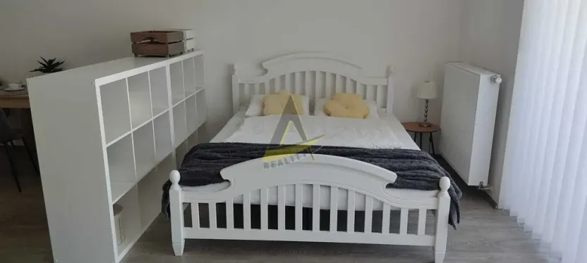 Pronájem bytu 1+kk, České Budějovice - České Budějovice 3, Jírovcova, 57 m2