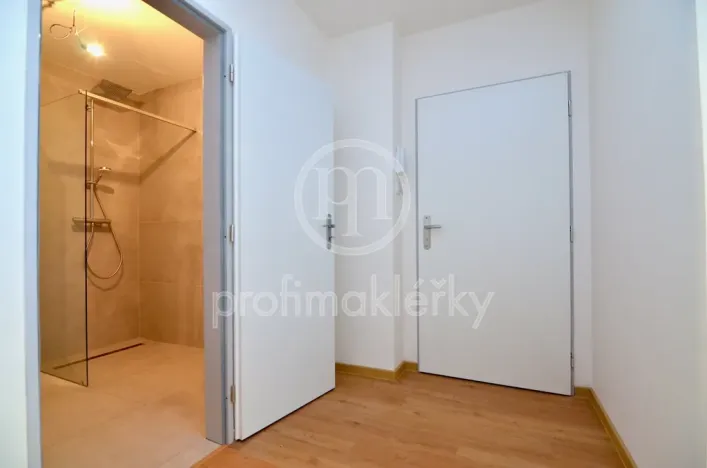 Prodej bytu 2+kk, Oslavany, Široká, 83 m2