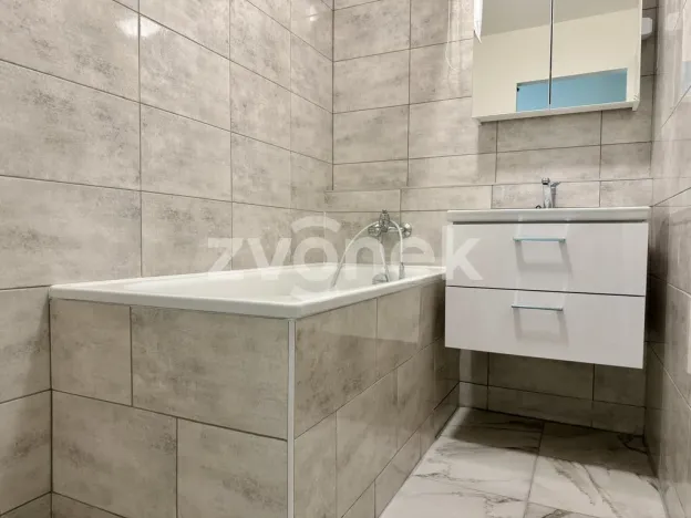 Pronájem bytu 2+1, Zlín - Prštné, L. Váchy, 50 m2