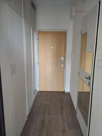 Pronájem bytu 1+kk, Kladno, Dánská, 27 m2