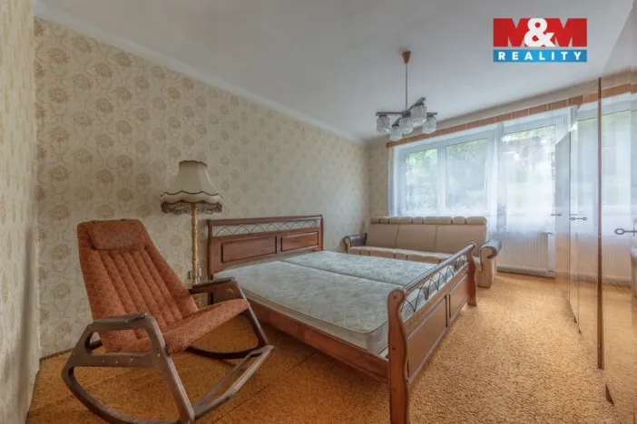 Prodej rodinného domu, Benešov u Semil, 270 m2