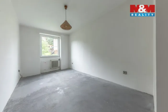 Prodej rodinného domu, Benešov u Semil, 270 m2