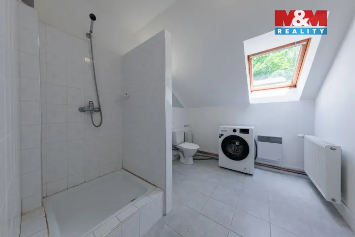 Prodej rodinného domu, Karlovy Vary - Hůrky, 250 m2
