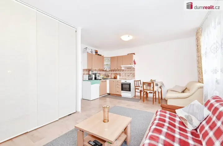 Prodej bytu 1+kk, Praha - Letňany, Bohumínská, 40 m2