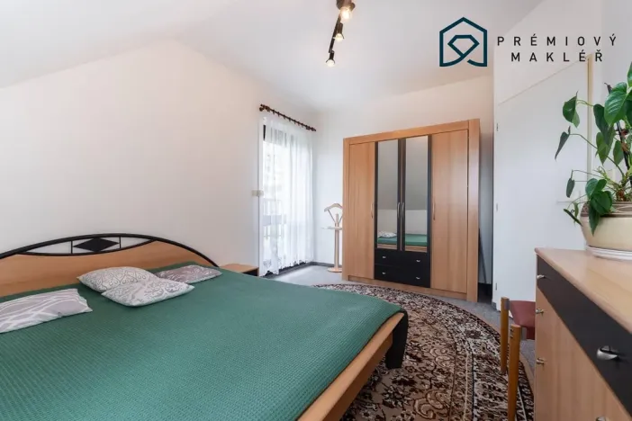 Prodej rodinného domu, Lubenec, Zahradní, 200 m2
