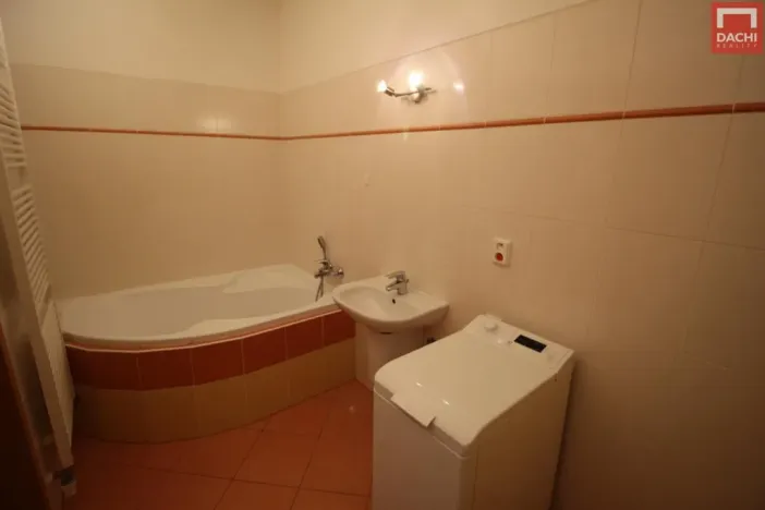 Pronájem bytu 2+kk, Olomouc - Nová Ulice, Okružní, 68 m2