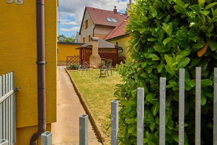 Pronájem rodinného domu, Broumy, Průběžná, 158 m2