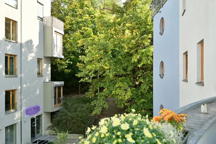 Pronájem bytu 3+kk, Praha - Žižkov, Jeseniova, 99 m2