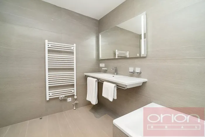 Pronájem bytu 2+kk, Praha - Smíchov, Holečkova, 76 m2