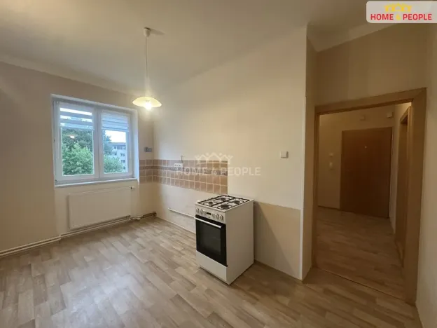 Prodej bytu 3+1, Čáslav - Čáslav-Nové Město, Jeníkovská, 72 m2