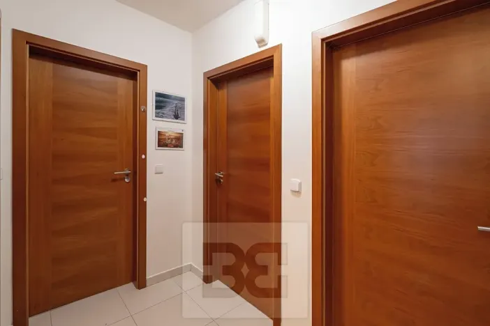 Prodej bytu 3+kk, Praha - Kobylisy, 70 m2