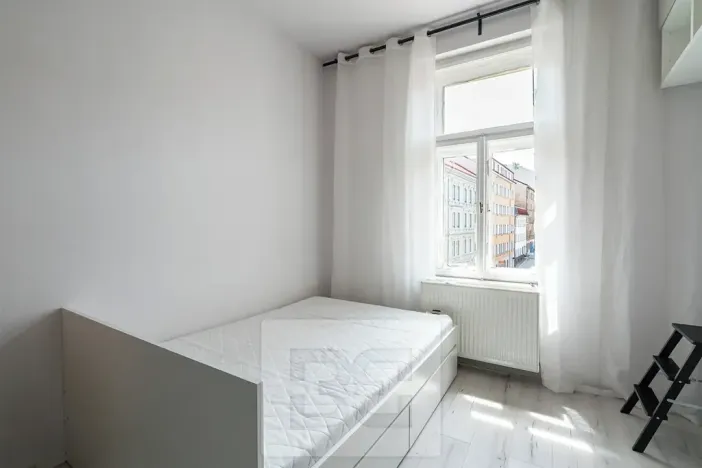 Pronájem bytu 1+1, Praha - Žižkov, Prokopova, 33 m2