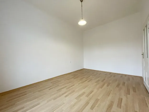 Pronájem bytu 1+1, Praha - Staré Město, U milosrdných, 37 m2