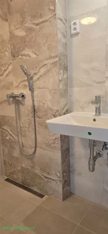 Pronájem komerční nemovitosti, Brno, Rudišova, 40 m2
