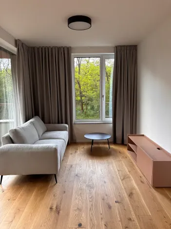 Pronájem bytu 2+kk, Praha - Radlice, U Komína, 49 m2