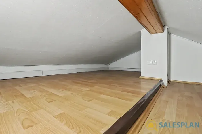 Prodej atypického bytu, Praha - Libeň, Pod Labuťkou, 62 m2