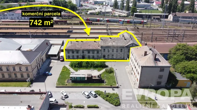 Prodej obchodního prostoru, Přerov - Přerov I-Město, Husova, 1200 m2