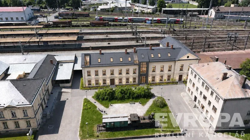 Prodej obchodního prostoru, Přerov - Přerov I-Město, Husova, 1200 m2