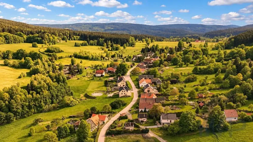 Prodej apartmánu, Horní Stropnice, 212 m2