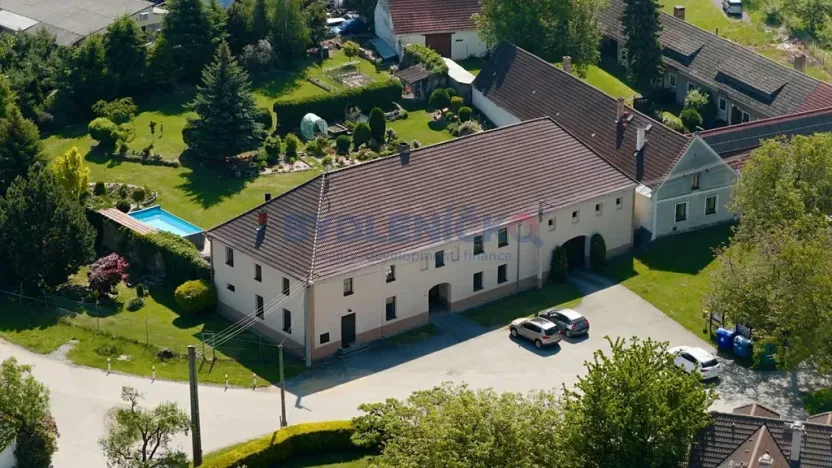 Prodej ubytování, Kamenný Újezd, 402 m2