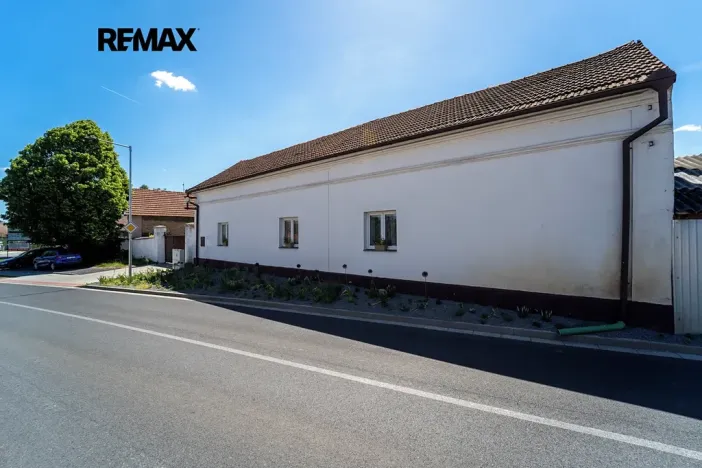 Prodej rodinného domu, Pečky, Pečecká, 140 m2