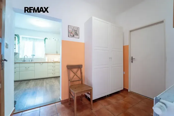 Prodej rodinného domu, Pečky, Pečecká, 140 m2