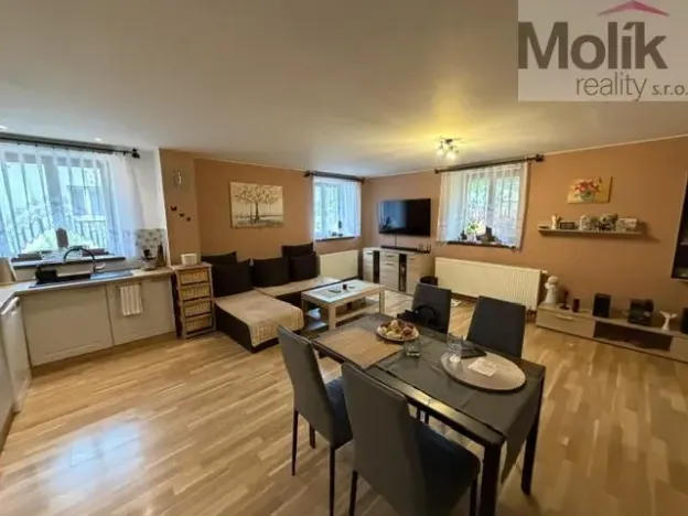 Prodej rodinného domu, Spálené Poříčí - Lipnice, 542 m2