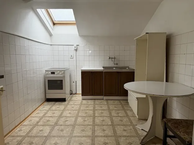 Pronájem kanceláře, Praha - Libuš, Libušská, 130 m2